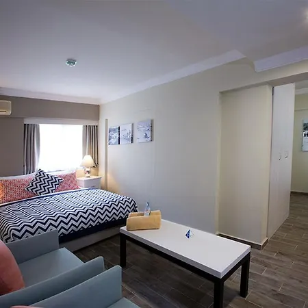 Paloma Marina - Adult Only Otel