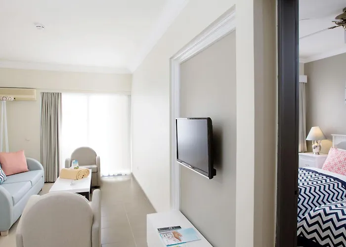 Отель Paloma Marina - Adult Only 3*